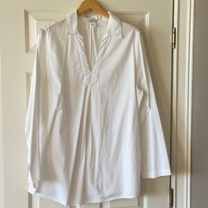 NWOT White Tunic Blouse with Pleated Front Detail